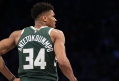 Image de l'article Maillot de Giannis Antetokounmpo : pourquoi le numéro 34 ?